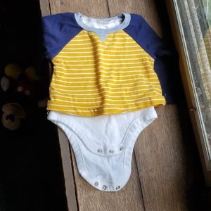 Long sleeve body suit